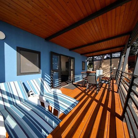 Mobile Home Safir บีโอกราดนาโมรู ภายนอก รูปภาพ